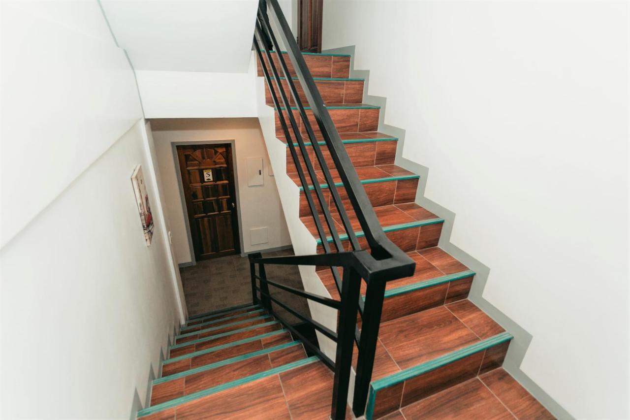 Kingswick Residences & Lodge Dumaguete City Esterno foto