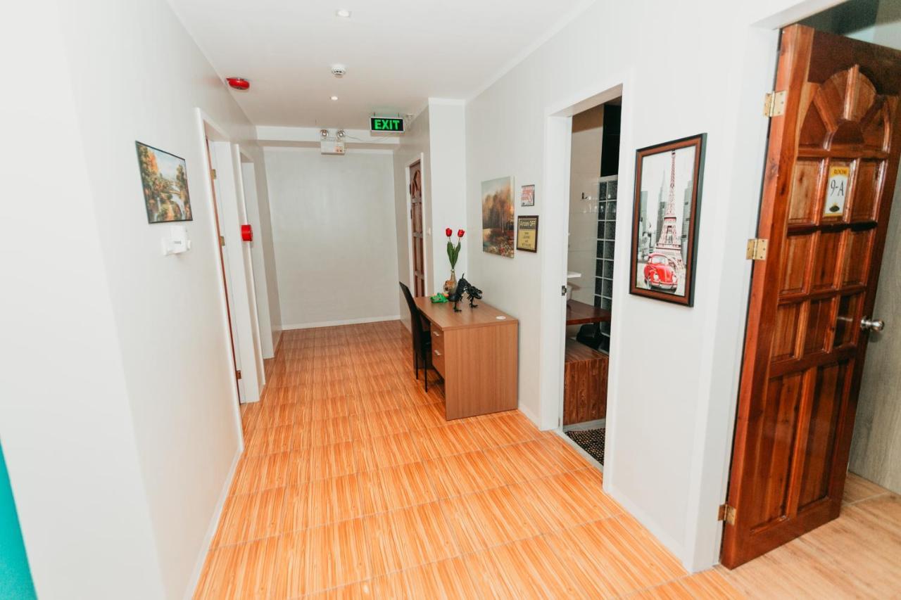 Kingswick Residences & Lodge Dumaguete City Esterno foto