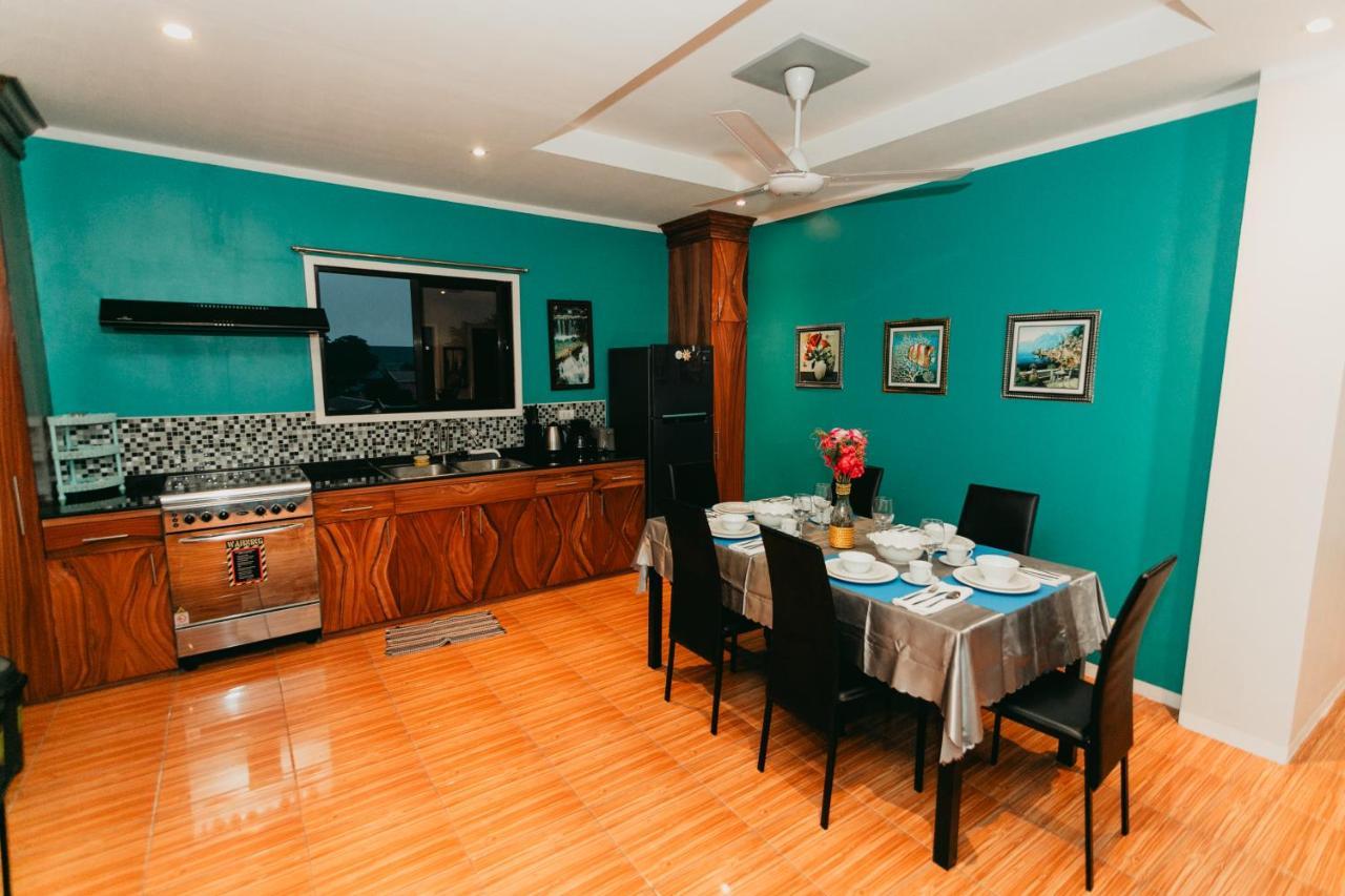 Kingswick Residences & Lodge Dumaguete City Esterno foto