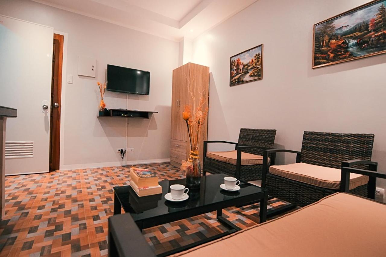 Kingswick Residences & Lodge Dumaguete City Esterno foto