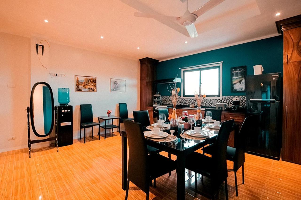 Kingswick Residences & Lodge Dumaguete City Esterno foto